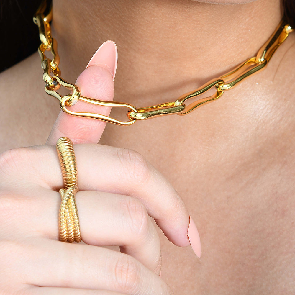 Sculpted Clip Necklace