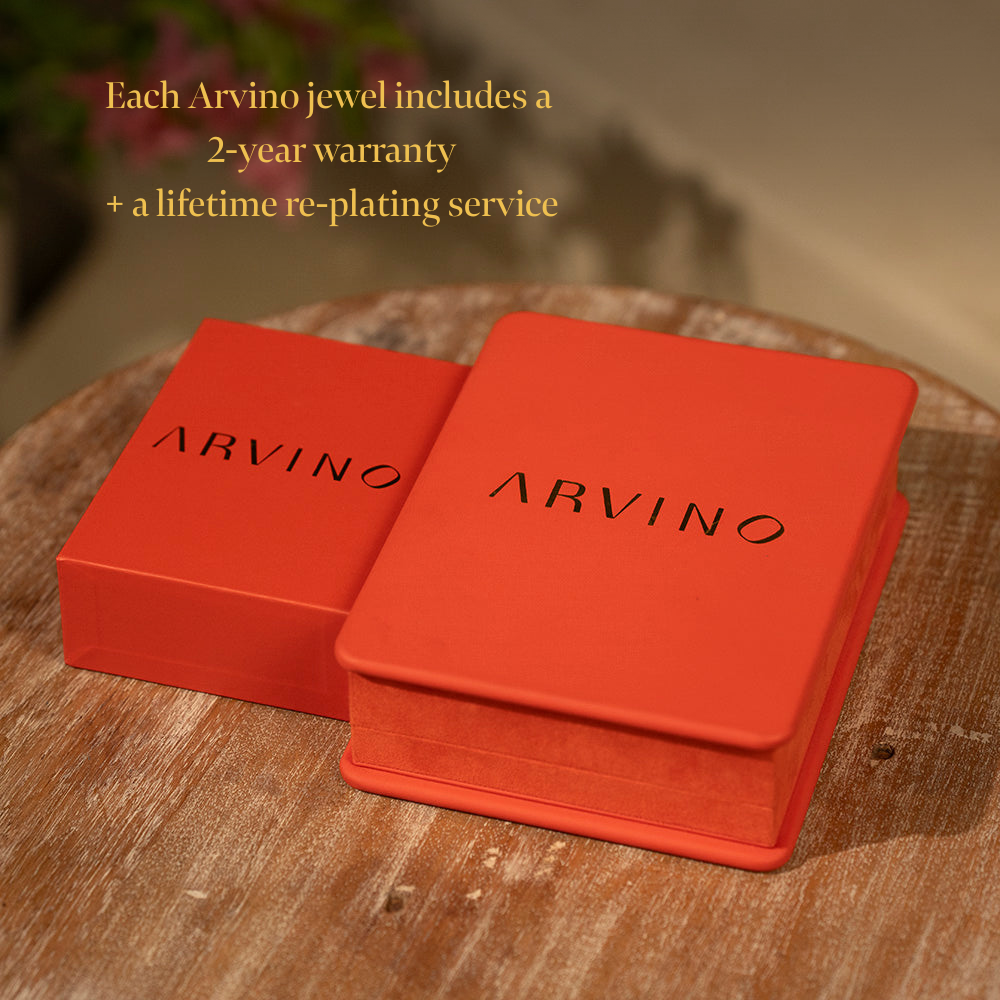 Arvino brand packaging box in red color