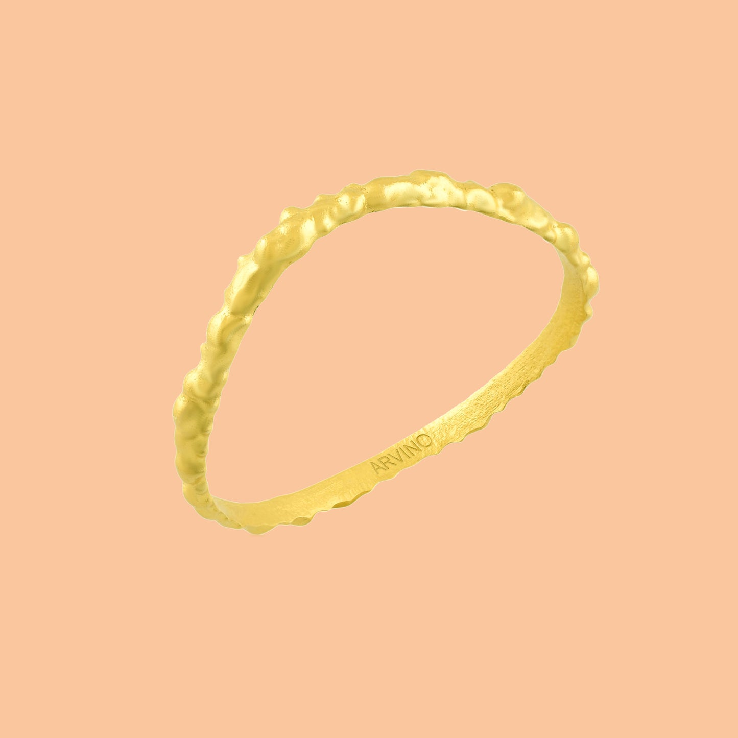 Rocky Outmodeled Bangle Gold