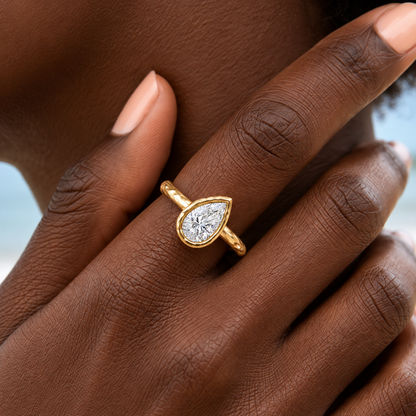 Lyra 9kt Gold Lab Grown Diamond Ring