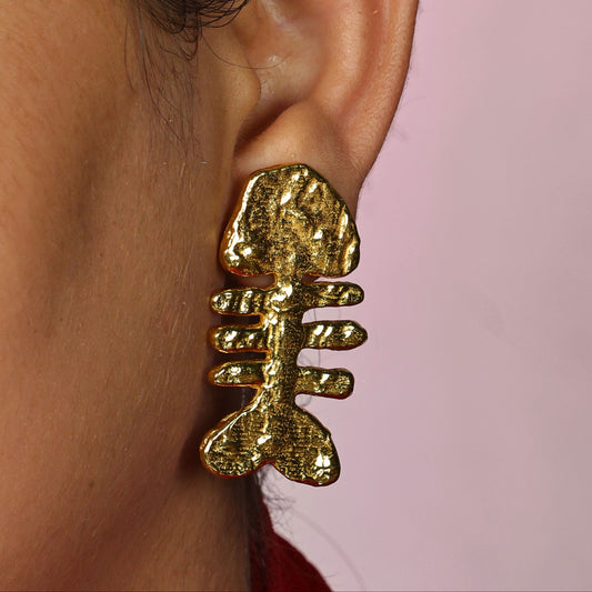 Machli Silhouette Studs