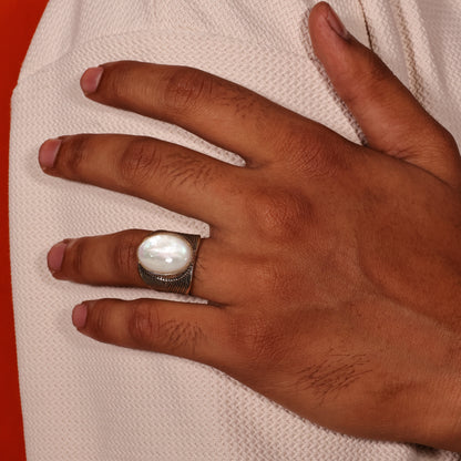 Pearl Crown Men's 92.5 Sterling Silver Ring