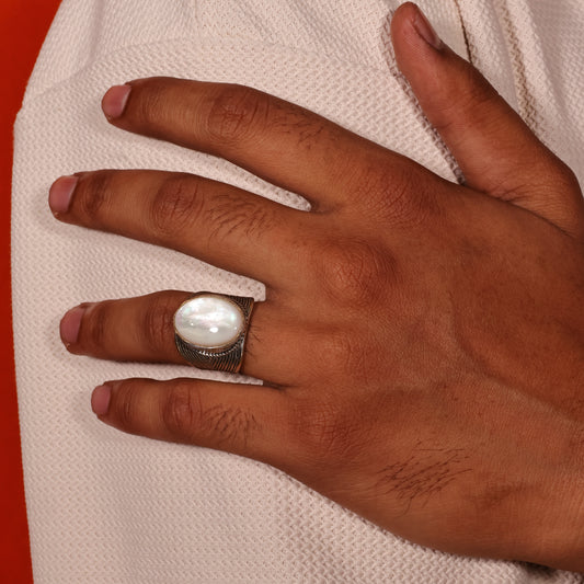 Pearl Crown Men's 92.5 Sterling Silver Ring