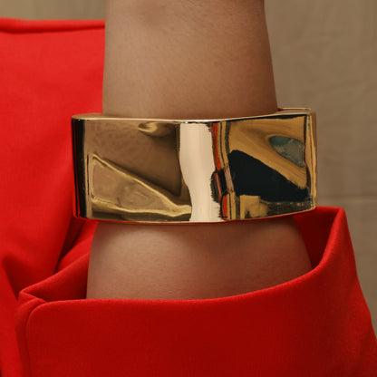 Gold Wave Openable Cuff Bangle