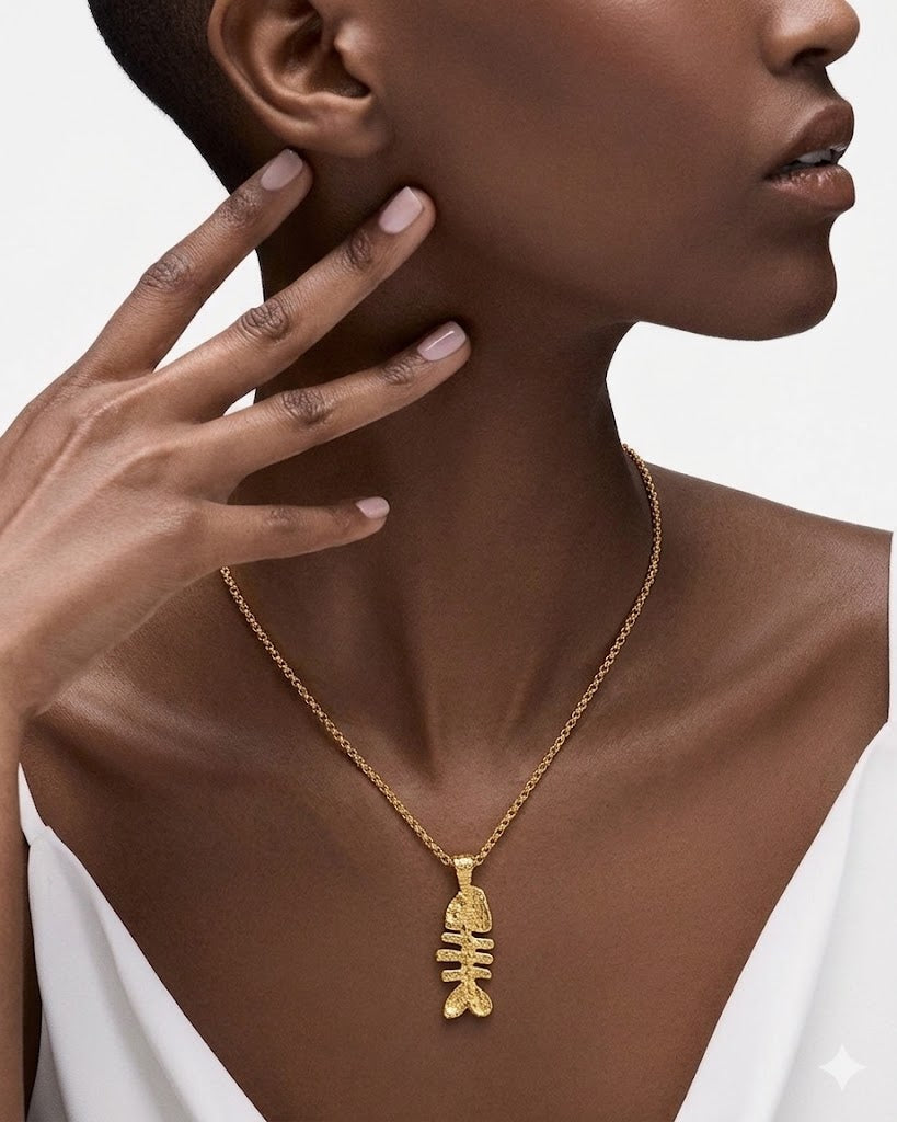 Machli Silhouette Necklace