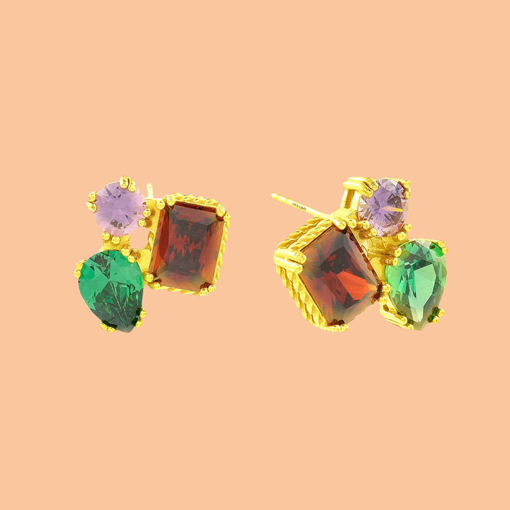 Chromatic Cascade Studs