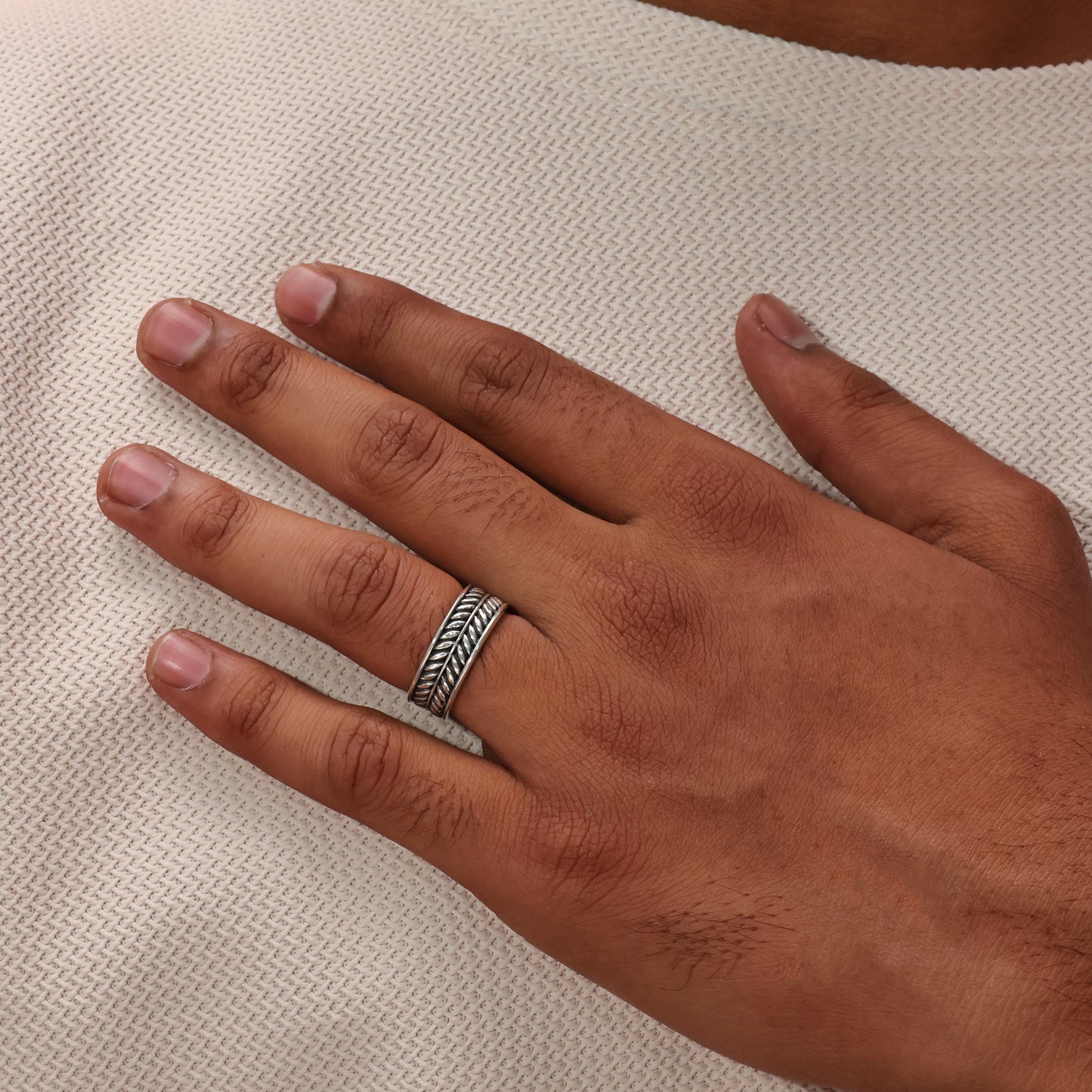 Heritage Leaf 92.5 Sterling Silver Men’s Band