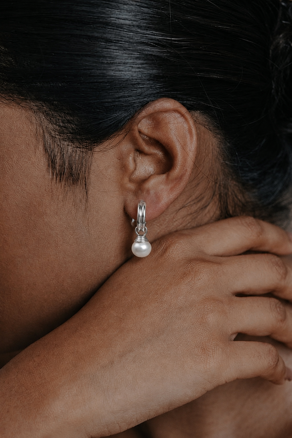 Luna Pearl Drop Earrings in 925 Sterling Silver