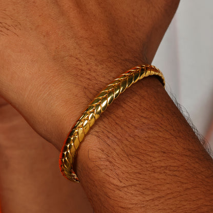 Twist Men's 92.5 Sterling Silver Cuff Bracelet