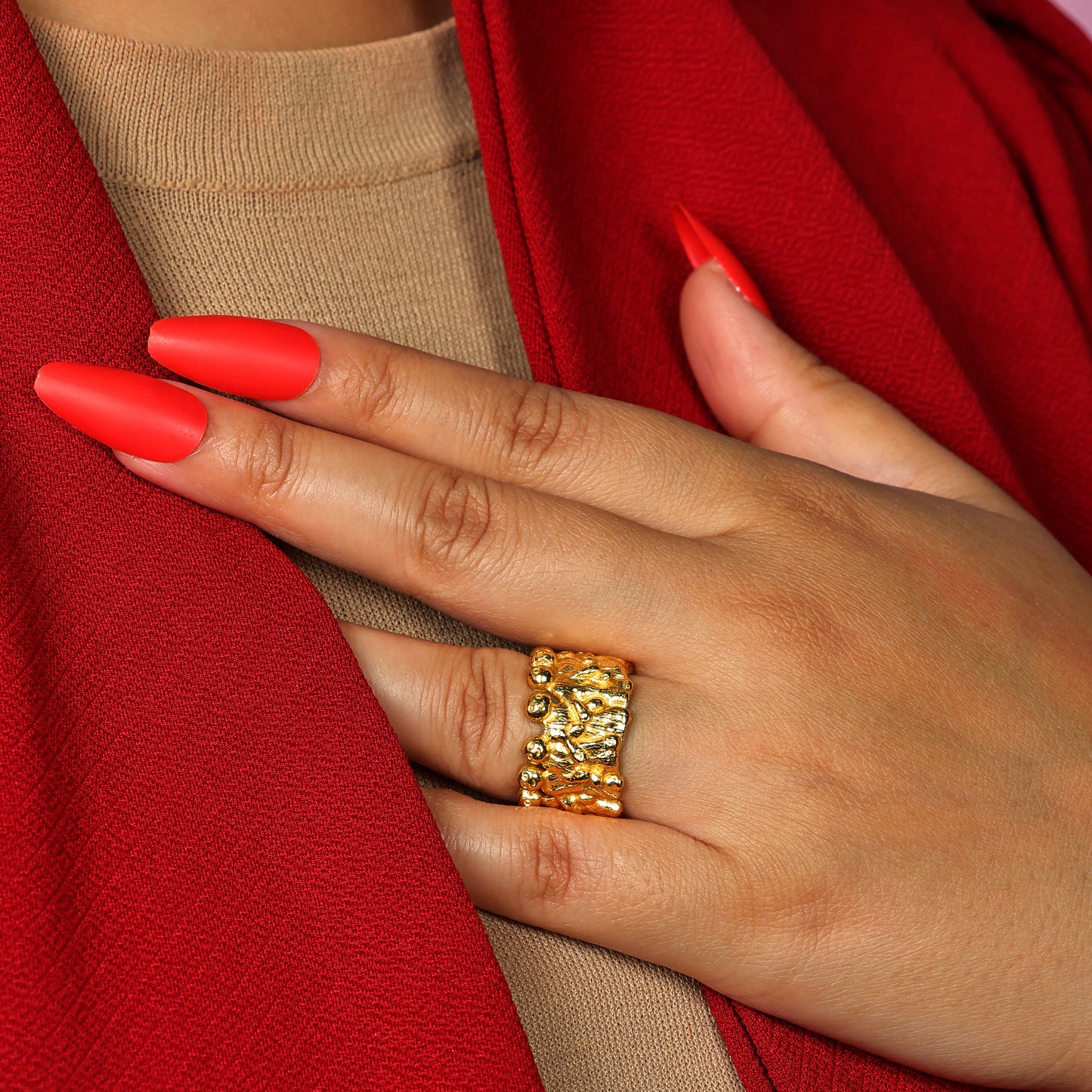 Rajwarha Crinkle Unisex Ring