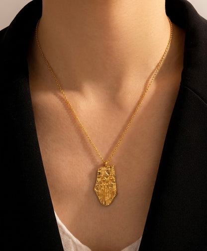 Hastakshar 92.5 Sterling Silver Pendant Necklace