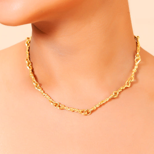 Textured Foliage Link Chain Necklace