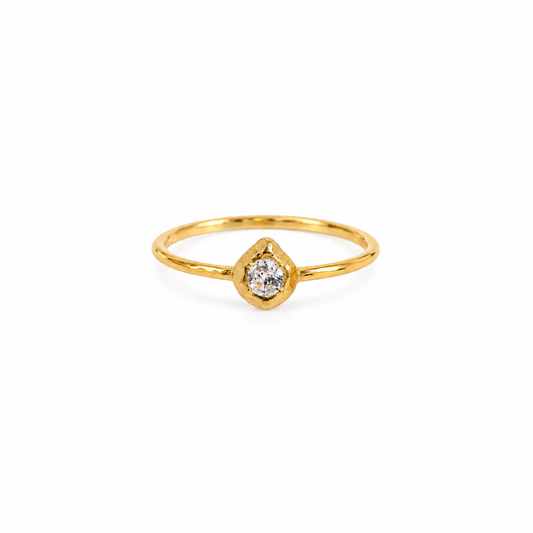 Azure 9kt Gold Lab Grown Diamond Ring