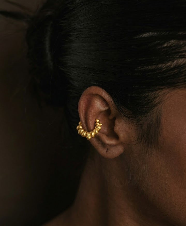 Molten Amorphous Bead Ear Cuff Small ( Single Piece )