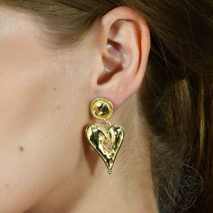 Sculpted Heart Earring