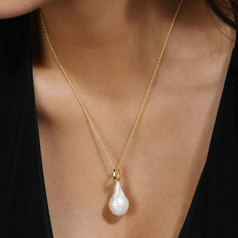 Baroque Pearl Charm Necklace (Water Resistance Premium Plating)