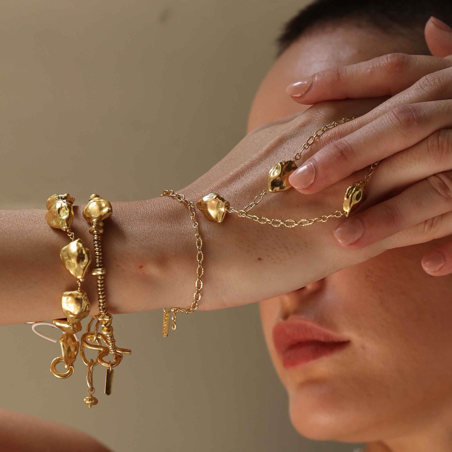 Asymmetric Asteroid Chain Bracelet