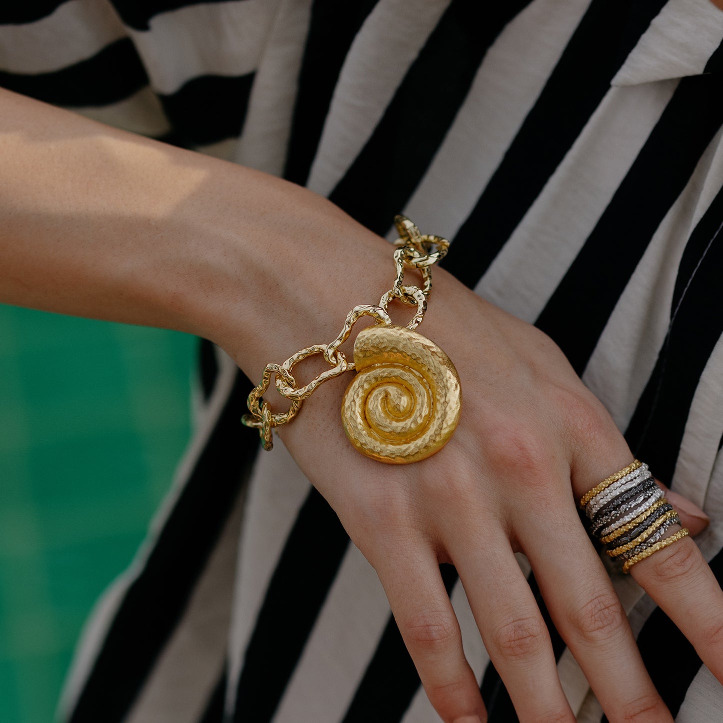 Textured Coral Shell Link Bracelet