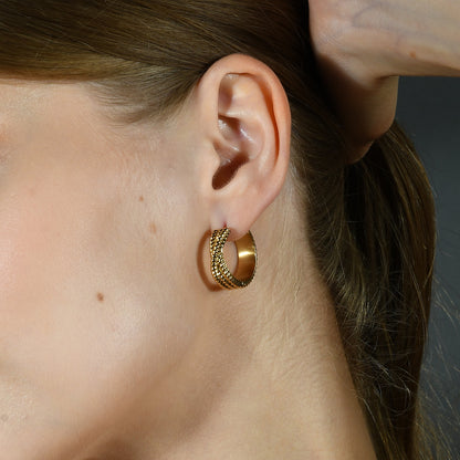 Model image of Intertwined Rope Huggies Earrings