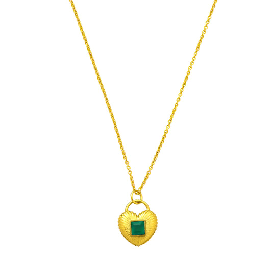 White Background Image of Queen of Hearts Necklace By arvino