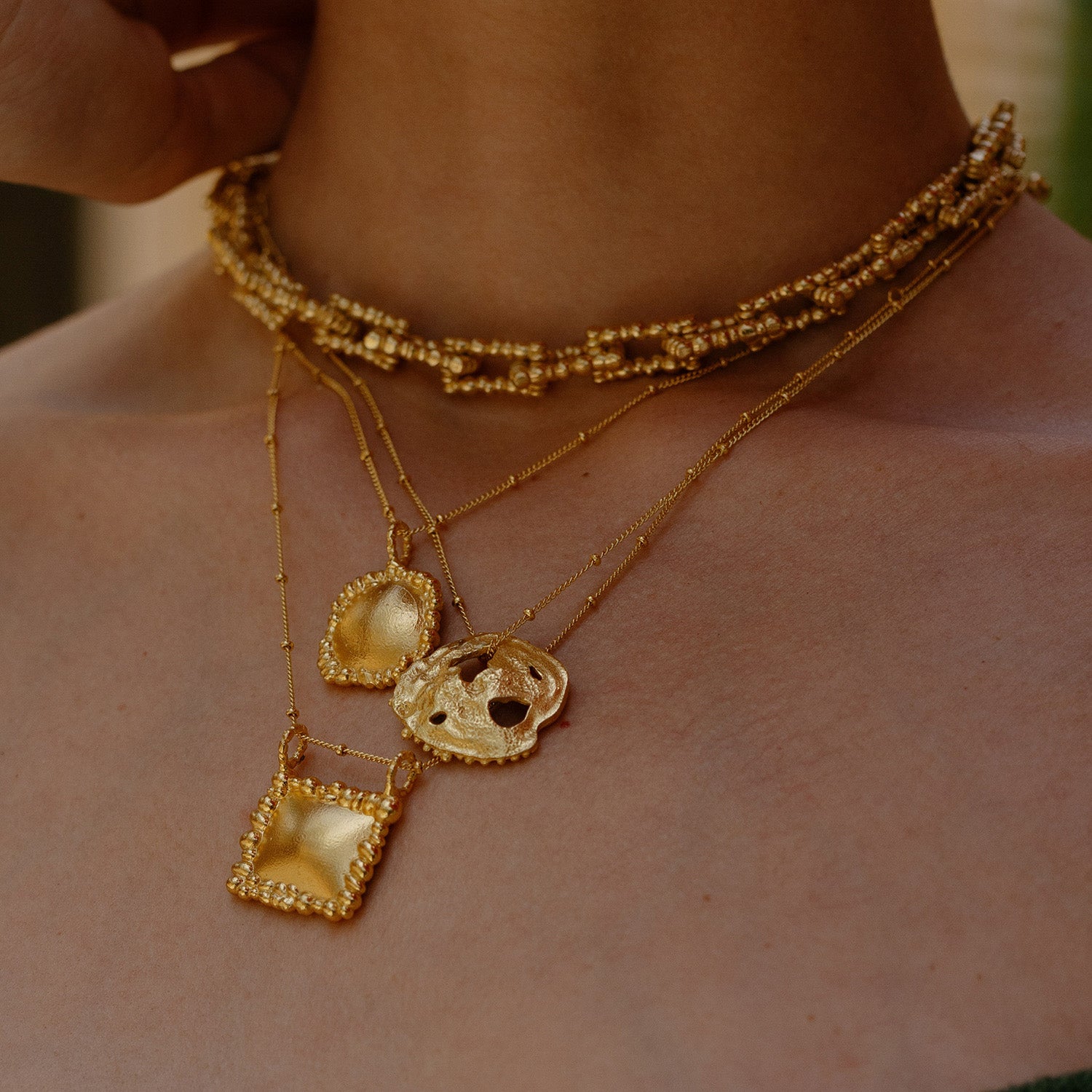 Model stacking Sedimented Fossil Necklace  By arvino