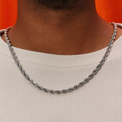 model wearing Silver plated Forged rope neckchain by arvino.
