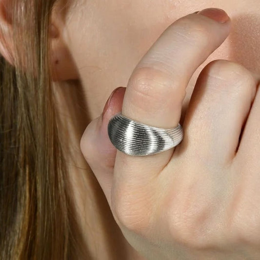 Linear Trail Ring Silver