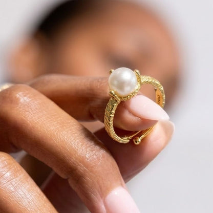 Pearl Embrace Ring in 925 Sterling Silver