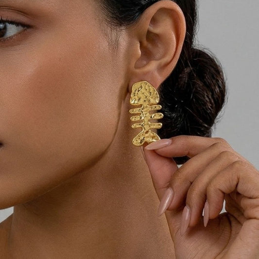 Fishbone Silhouette 92.5 Sterling Silver Studs