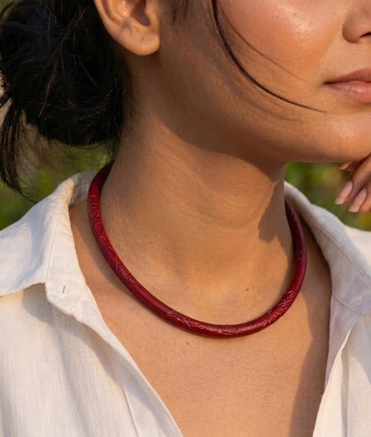 Shadow Strand - Red