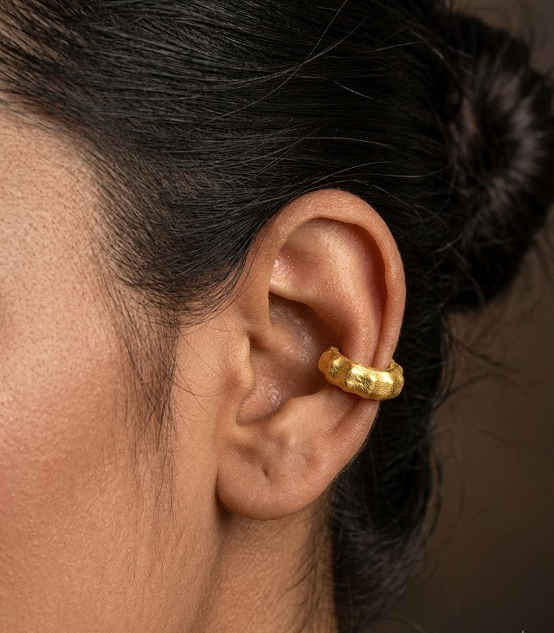 Ancient Patina Ear Cuff (Single Piece)