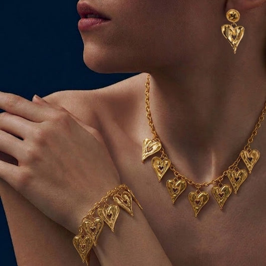 Sculpted Heart Set