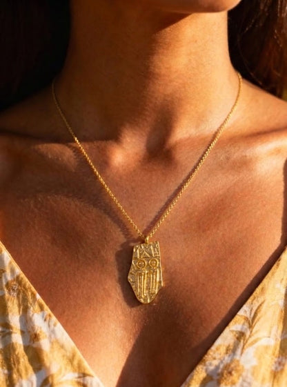 Hastakshar 92.5 Sterling Silver Pendant Necklace