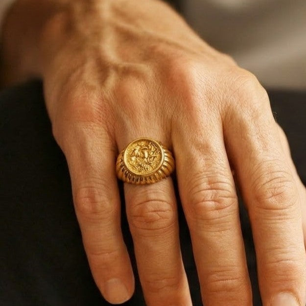 Vintage Engraved Gold Signet Men's Ring