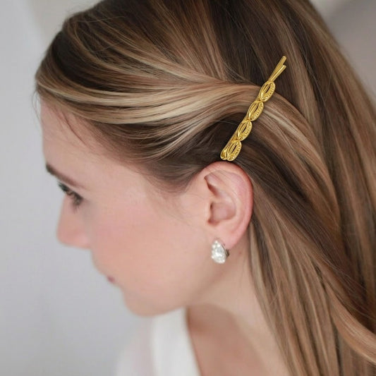 Gilded Seed Shell Hairpin