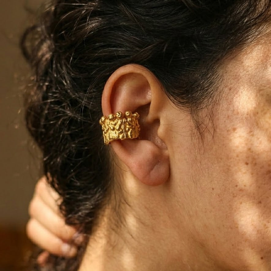 Rajwarha Crinkle Unisex Ear Cuff in 92.5 Sterling Silver