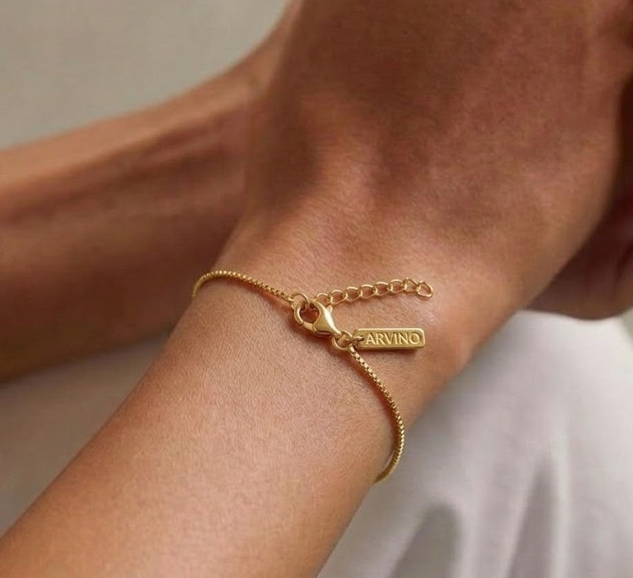 Thin Box Chain Bracelet in 92.5 Sterling Silver