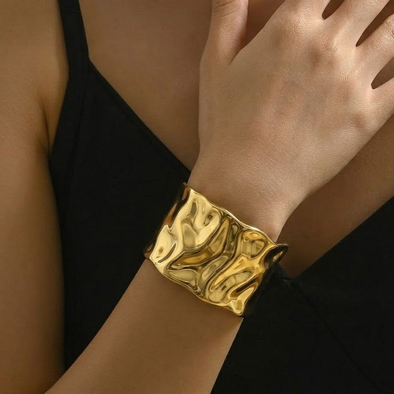 Molten Solar Cuff