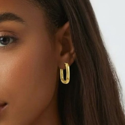 Bold Curve Huggies Earrings in 925 Sterling Silver